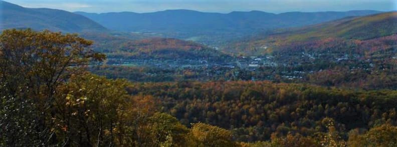 North Adams à Massachusetts en automne