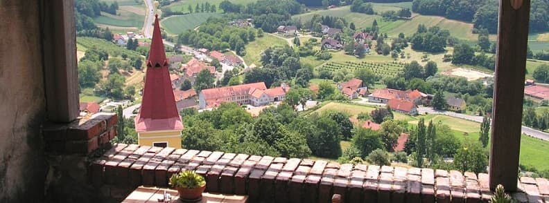 déjeuner sur la terrasse du château de Kapfenstein