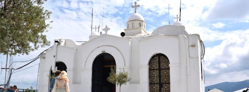 église Saint-Isidore sur le Lycabette à Athènes