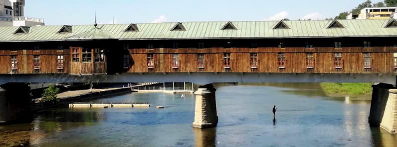 pont couvert à Lovetch Bulgarie