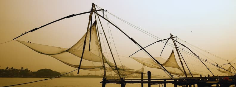 pêcheurs à fort kochi kerala