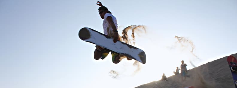 surf sur sable à faire au pérou