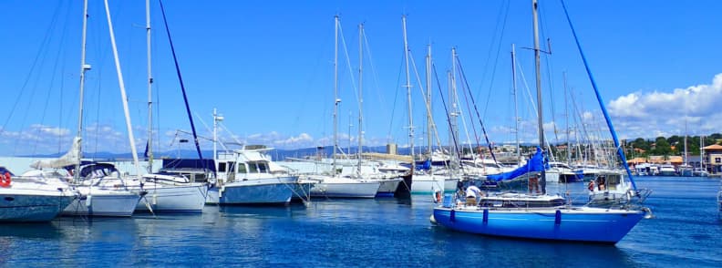 voilier Rifougnade met les voiles