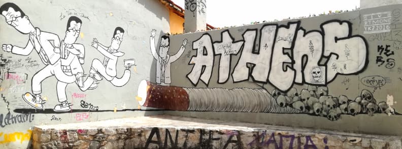 plaka anafiotika street art in atena