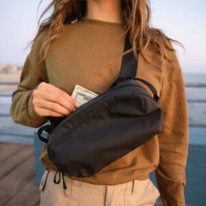 WANDRD D1 Camera Fanny Pack