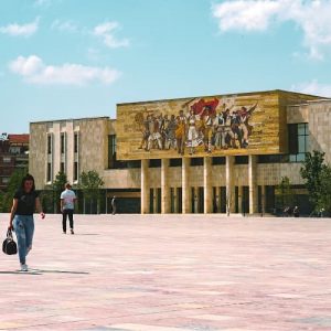 3h Walking Tour in Tirana