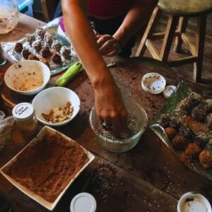 Puerto Viejo Chocolate Making Class