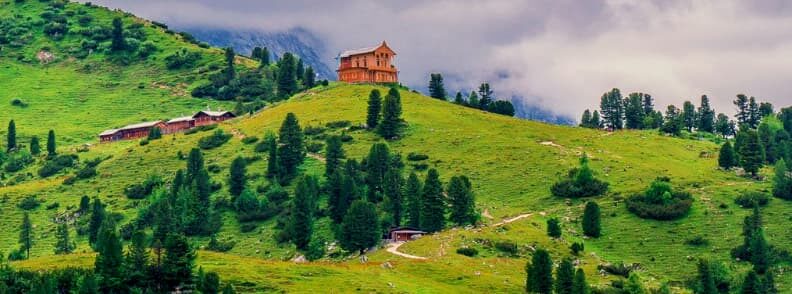 backpacking in the mountains book lodge