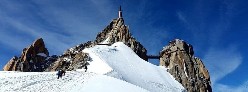 chamonix skiing in france