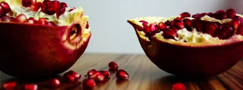 eat in armenia pomegranate