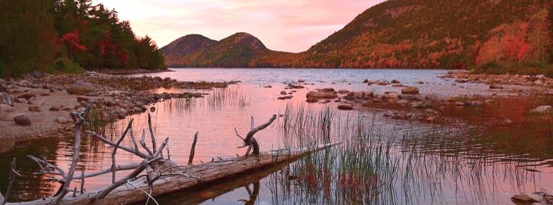 fall foliage in maine lakes leaves route