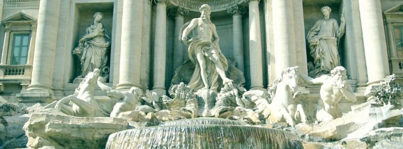 fontana di trevi rome historical center