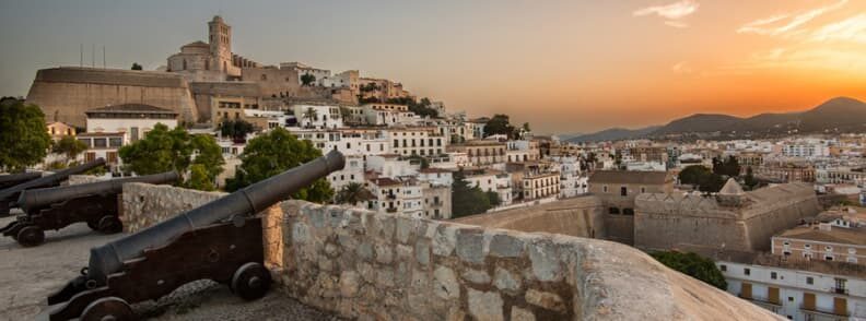 things to do in Ibiza old town at sunset