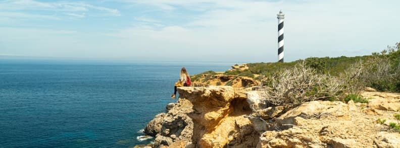 things to do in ibiza punta moscarter