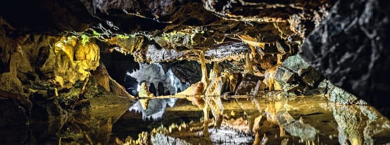 gough cave cheddar gorge