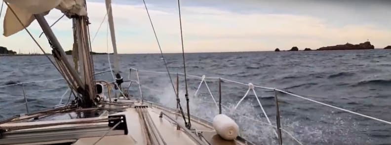 sailing lessons on rough sea sailing lessons on rough sea