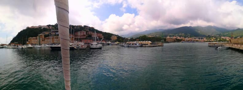 porto di arenzano italy