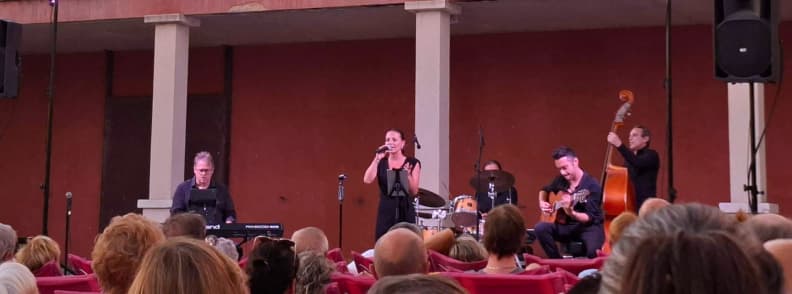 Overjoyed performing a Stevie Wonder jazz tribute on stage at Château du Rouët during Les Musicales dans les Vignes in Provence.